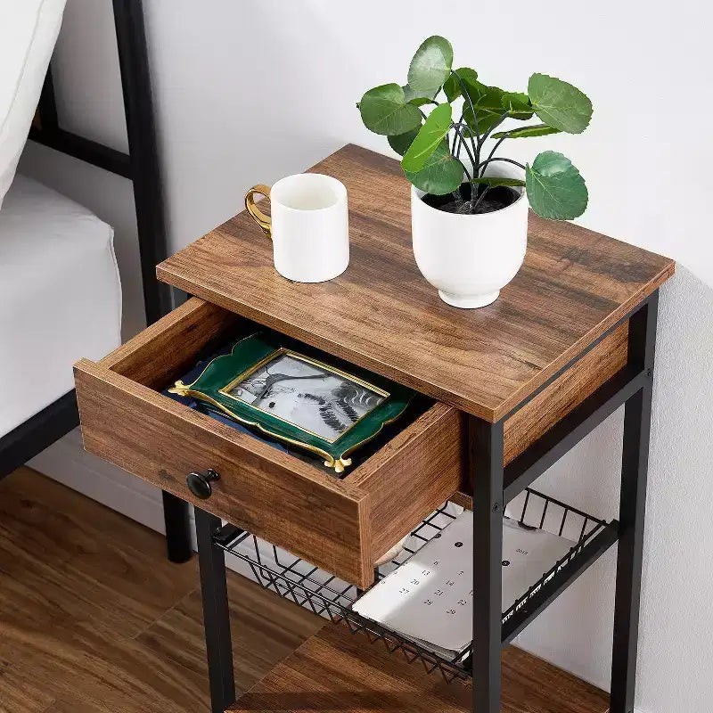 Comodino industriale marrone con cassetto e ripiano aperto, set da 1/2