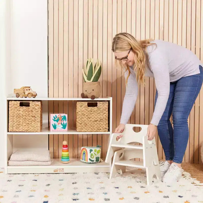 Sedia impilabile in legno per bambini, con schienale a pioli, finitura grigia/naturale/bianca, 1 posto, confezione da 2 pezzi