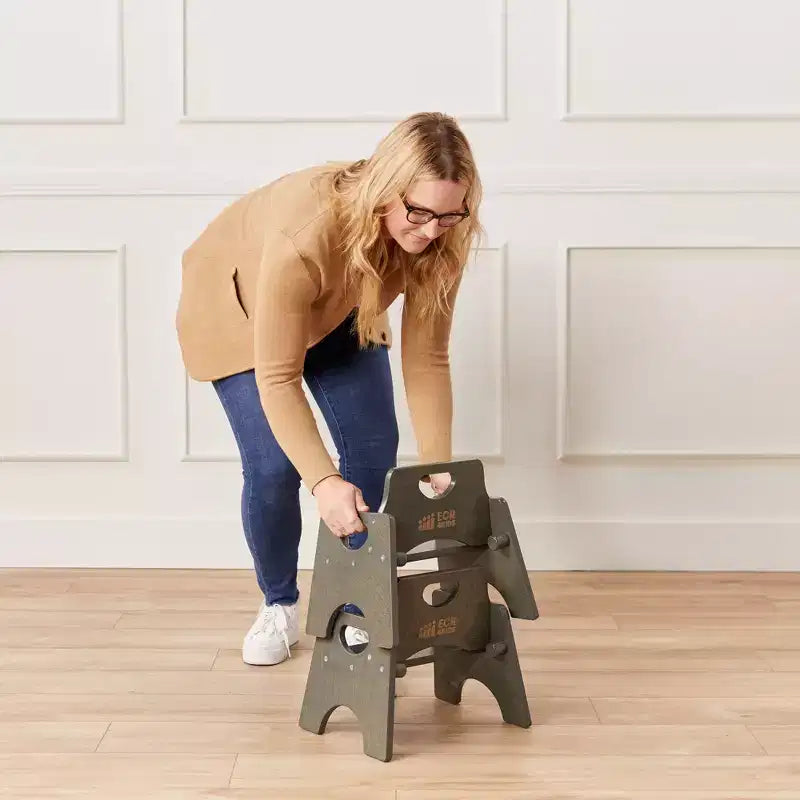 Sedia impilabile in legno per bambini, con schienale a pioli, finitura grigia/naturale/bianca, 1 posto, confezione da 2 pezzi